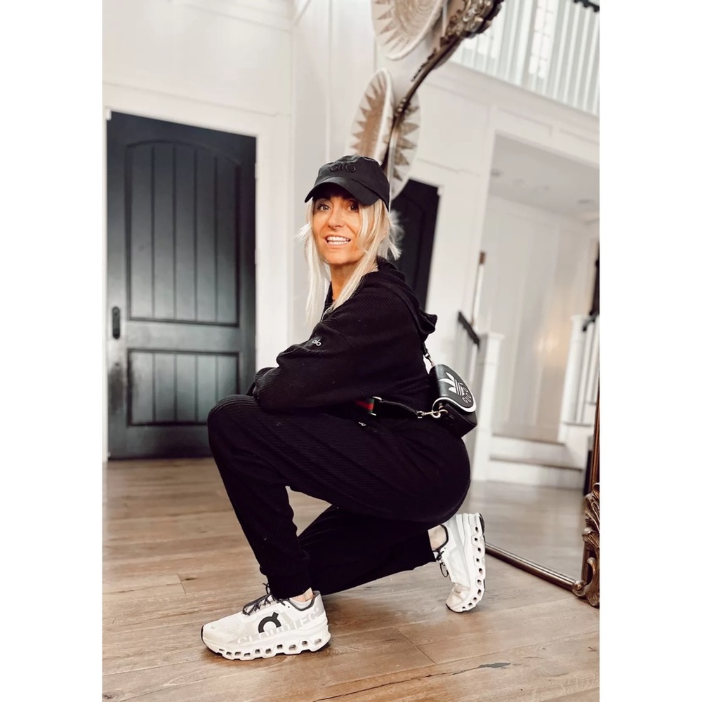 Alo Yoga Muse Hoodie Black XS - Picture 13 of 13